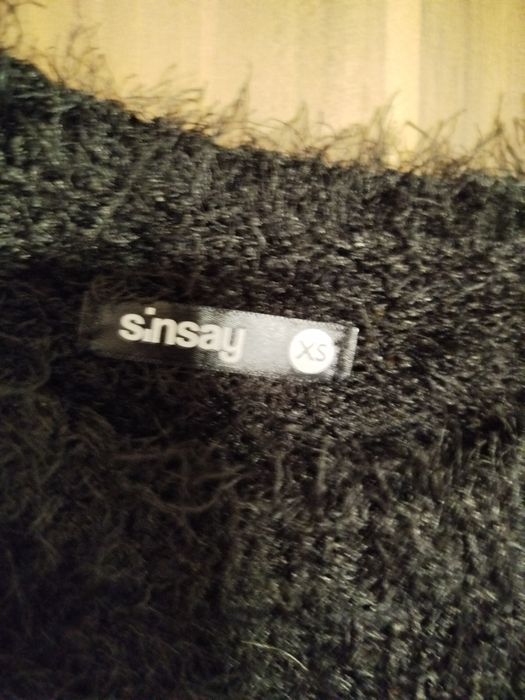 Śliczna sukienka włochata Sinsay rozmiar XS stan idealny