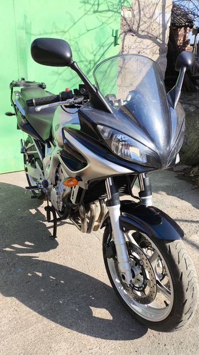 Yamaha FZ6 S (Fazer)