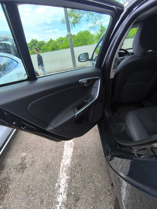 Volvo V60 drive 1.6 D