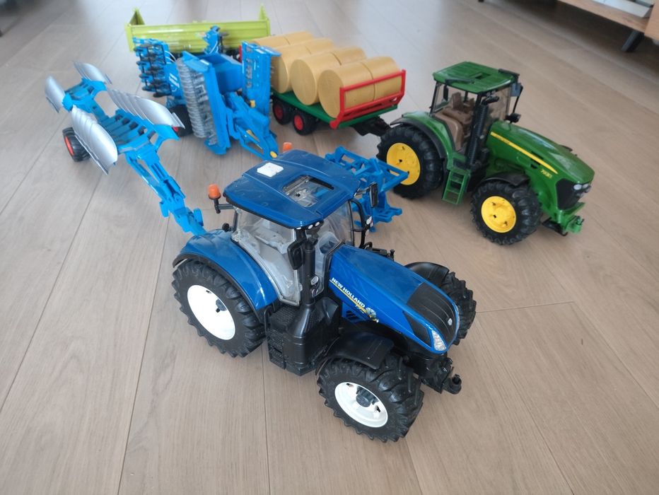 Zestaw bruder (New Holland, John Deere, Lemken)