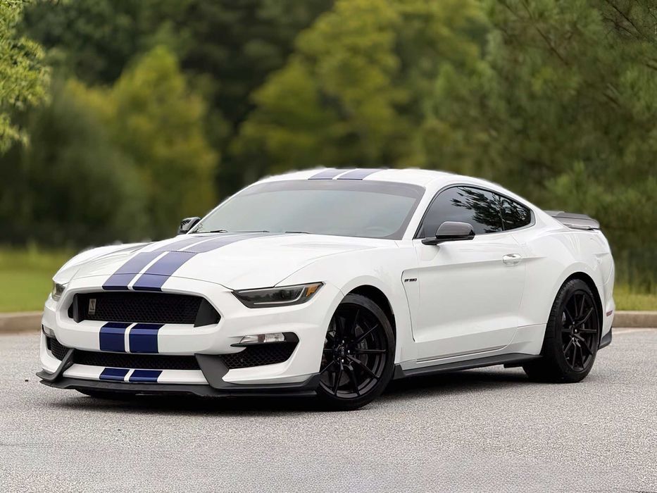 Ford Mustang Shelby GT350      2016