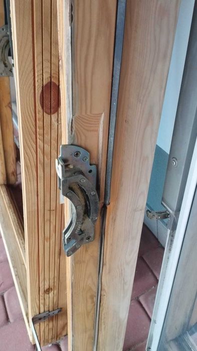 Okno dachowe Velux 118x78 + okucia