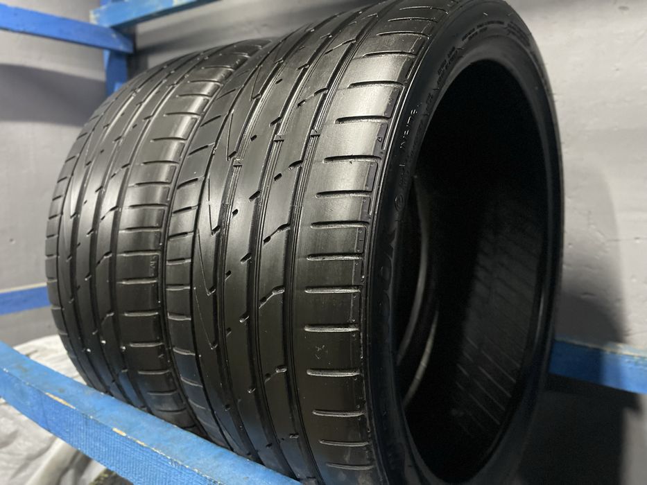 Продам пару літніх шин Hankook 245/35 R19