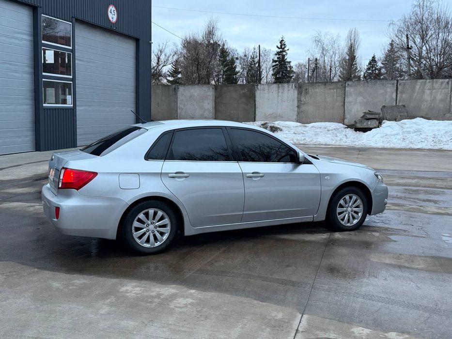 Subaru Impreza газ/бенз Автомат