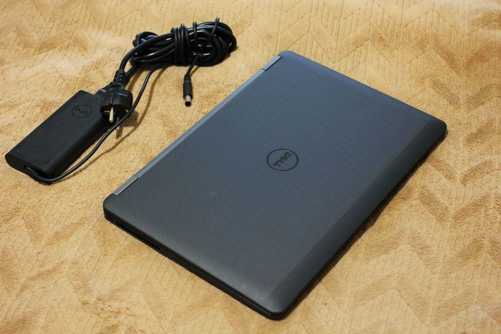 DELL 7470/Core i7-6650/Видео 2GB/16GB/SSD256/АКБ 4ч/14.1 2K СЕНСОР!