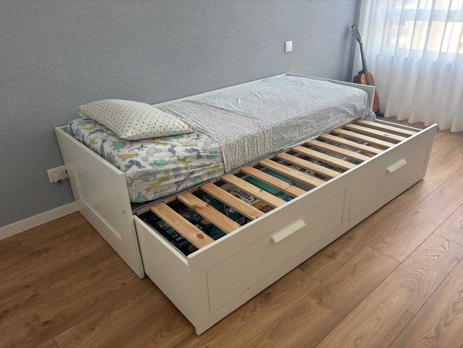 Cama IKEA Brimmes (como nova) + colchão
