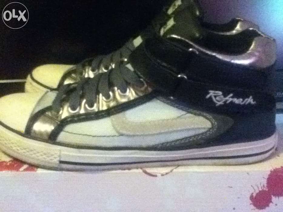 Sapatilhas Refresh como novas