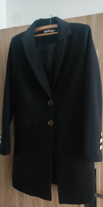 Płaszcz damski czarny
