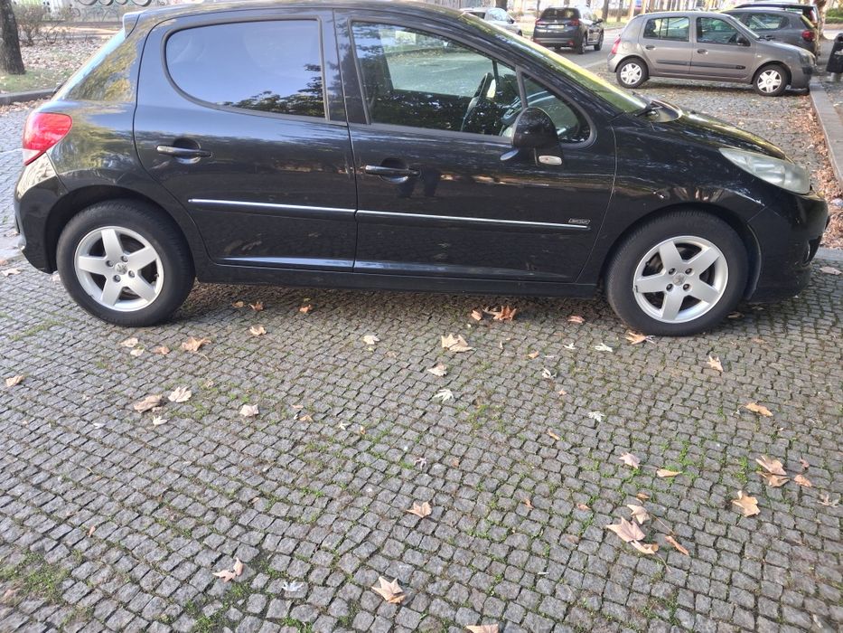 Peugeot 207 1.360 a gasolina