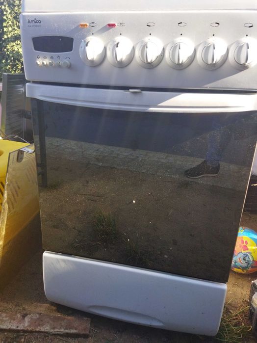 Kuchenka Amica termoobieg sprawna możliwość transportu