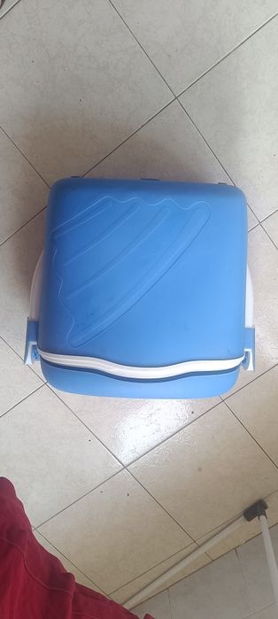 Geleira portátil da curver 32 lts