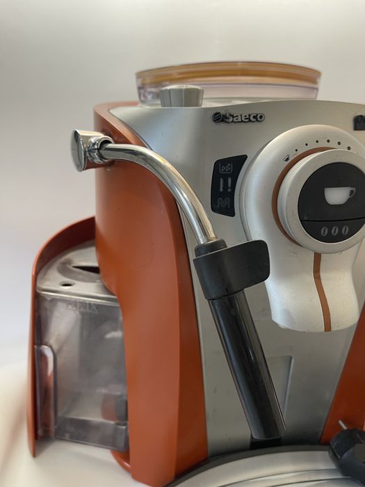 Кавова машина  еспресо Saeco Odea Giro,  стан вживаний, З гарантією