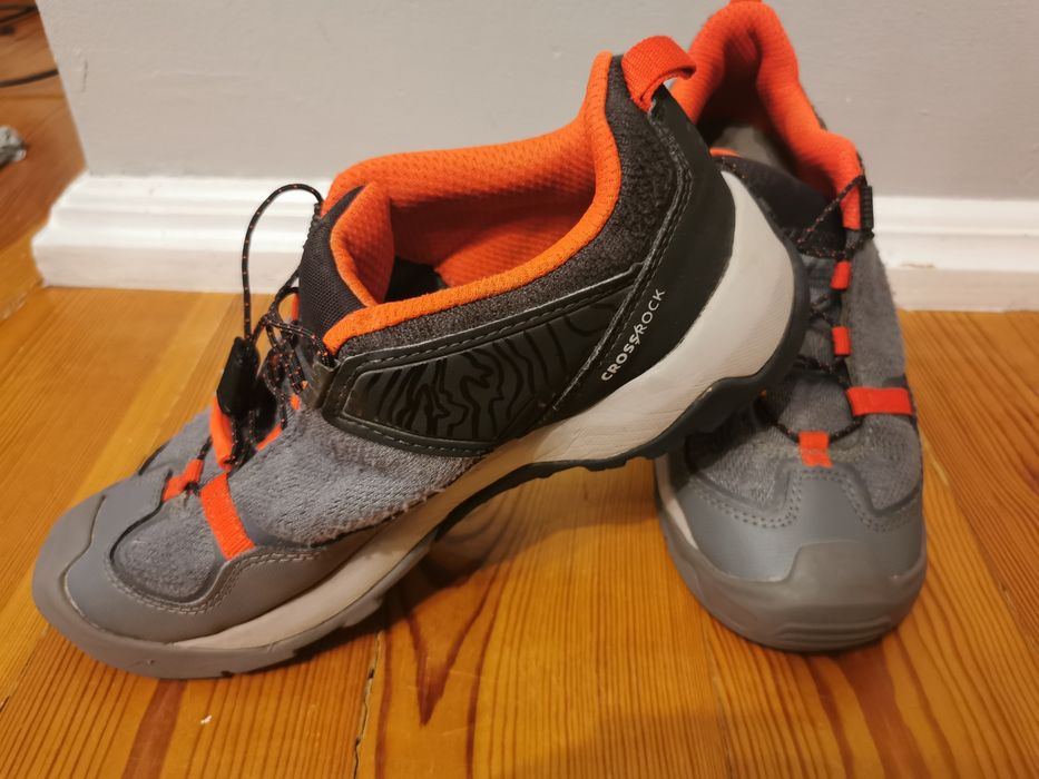 Buty turystyczne Quechua Crossrock 35