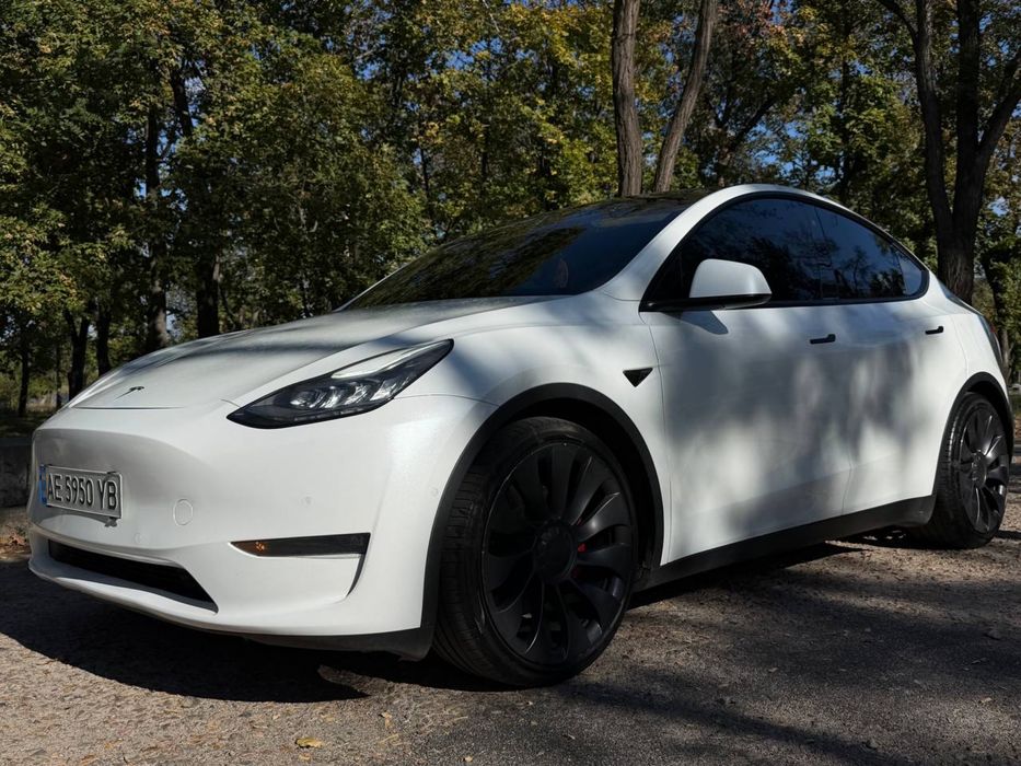 Продам автомобіль Tesla Model Y PERFORMANCE!!!