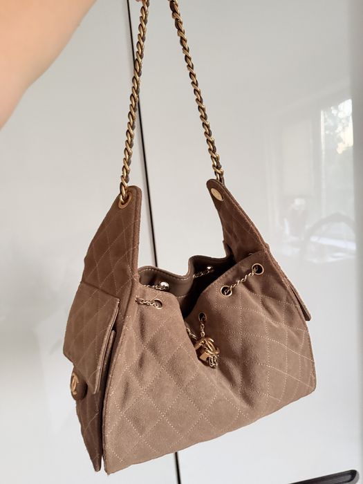 torebka butik brazowa