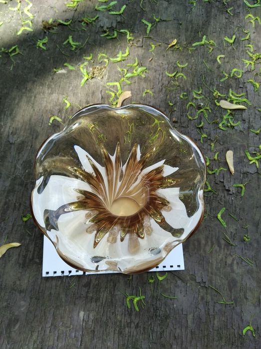 Ваза Чешская богемия стекло винтаж 60 - х жёлтая