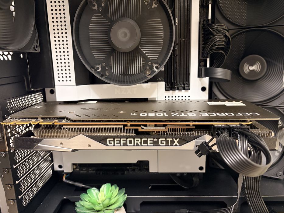 Видеокарта 1080ti 11gb