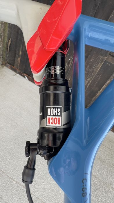 Bicicleta de Btt CUBE