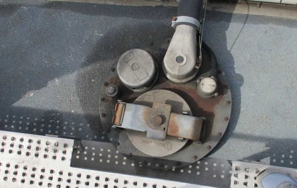 Напівпричіп цистерна ADR/продам бочку бензовоз/паливна Indox SC-3