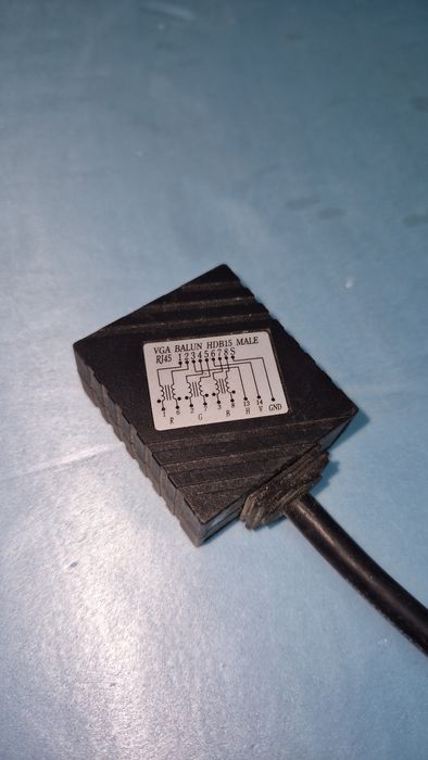 Adaptador conversor VGA para  UTP