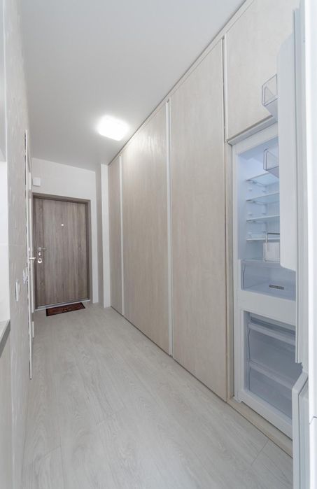 Подобово, в будинку з Укриттям - затишна студія на Бажана,17.