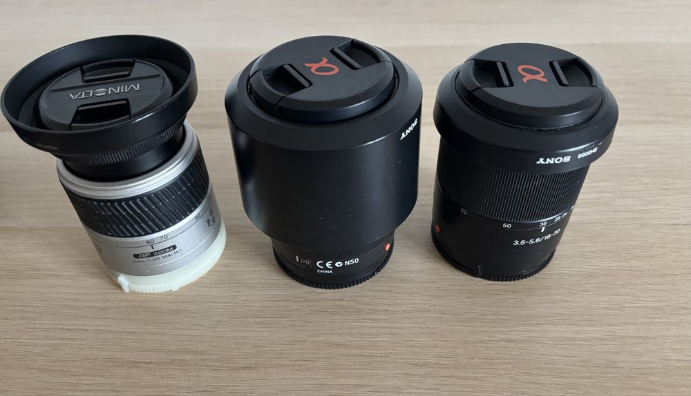 Zestaw Sony Alpha a350 + 3 obiektywy + nieużywana lampa + grip i pilot
