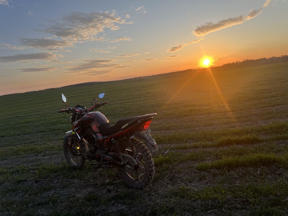 !СРОЧНО! Мотоцикл mustang MT250