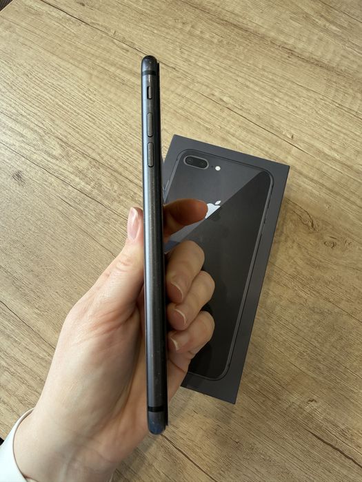 iPhone 8+ 256 GB Space Gray