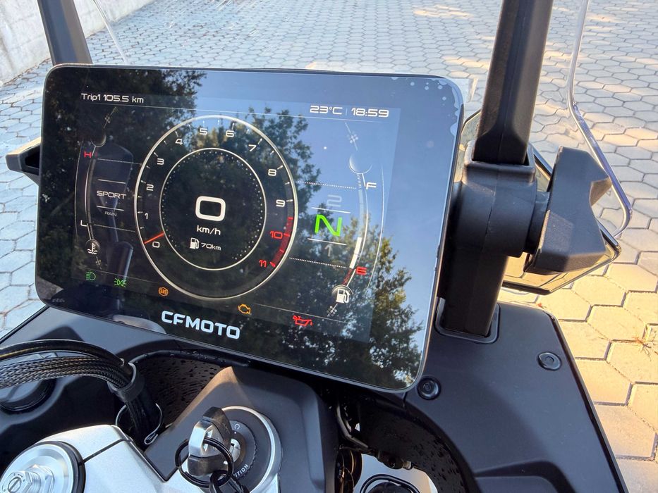CF MOTO 800 MT Sport