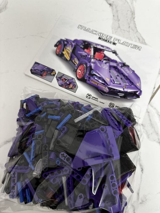 Конструктор машинка спортивна , конструктор лего