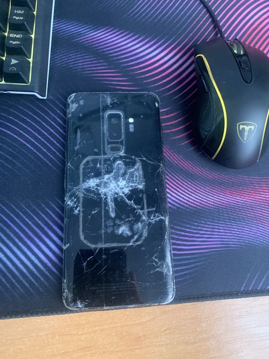 Samsung s 9+ Iphone 7