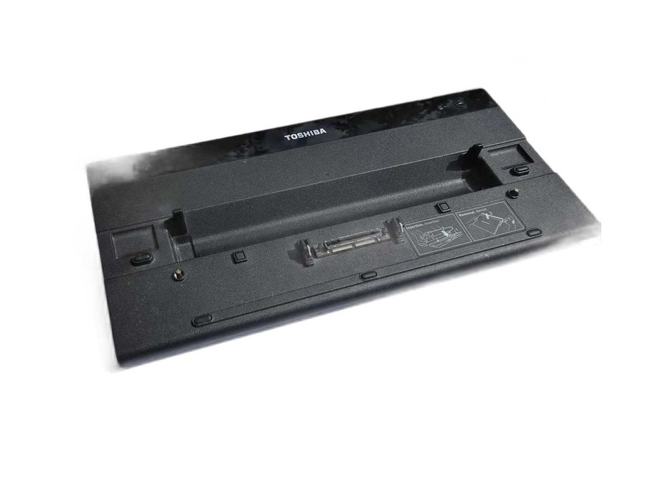 Toshiba Portégé R830-17P i3 com Dock Station Leve, Rápido e Fiável