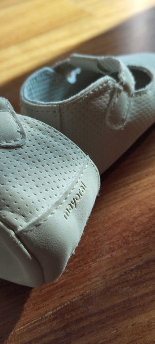 Calçado com velcro p/ recém nascido - MAYORAL