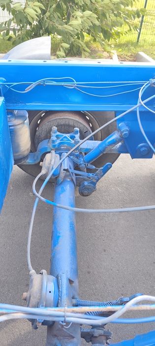 Контейнеровоз під 20 футовий контейнер