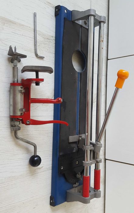 Maszynka do cięcia płytek, glazury