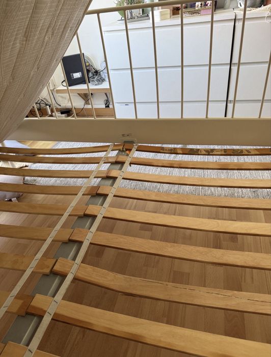 Cama de casal 160cm + estrado