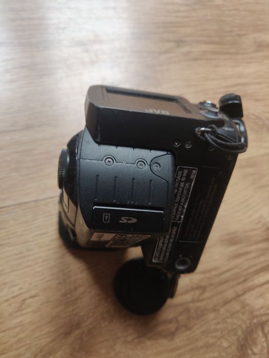 Kamera JVC GZ-M500