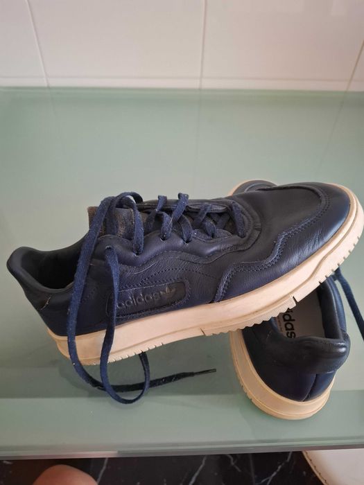 Sapatilhas marca Adidas
