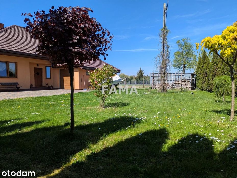 Dom wolnostojący 164 m2, działka 965 m2, Fabianki