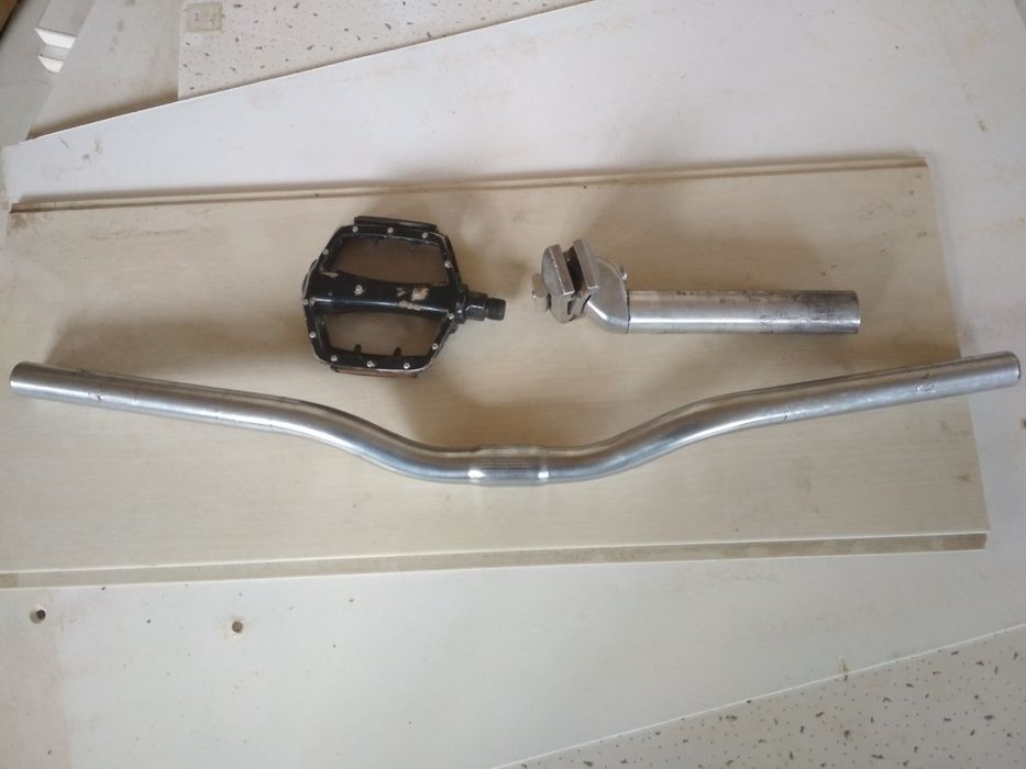 Вело запчастини.  .