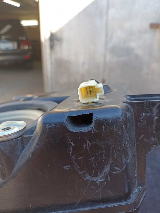 Сабвуфер JBL Toyota sequoia