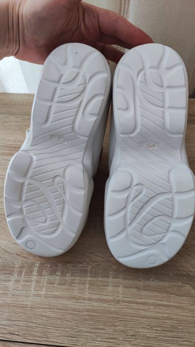 Сандалі UGG оригінал 39