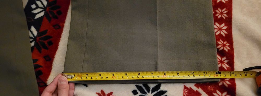 khaki spodnie prosty krój średni stan eleganckie Zara M 38 wełna wool