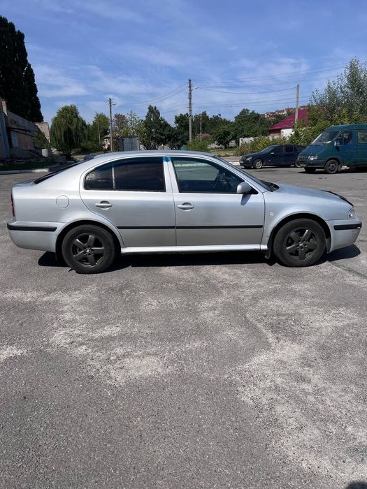Skoda Octavia 2003 VIN TMBBE41U038705812 фото оголошення 5 з 8