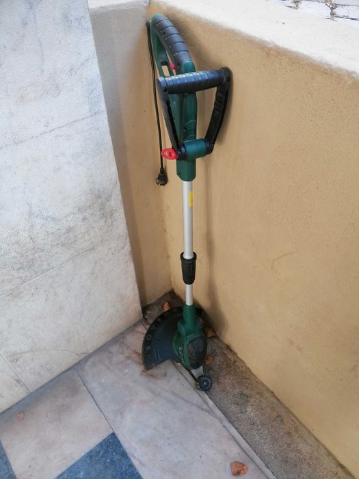 Roçadora eléctrica