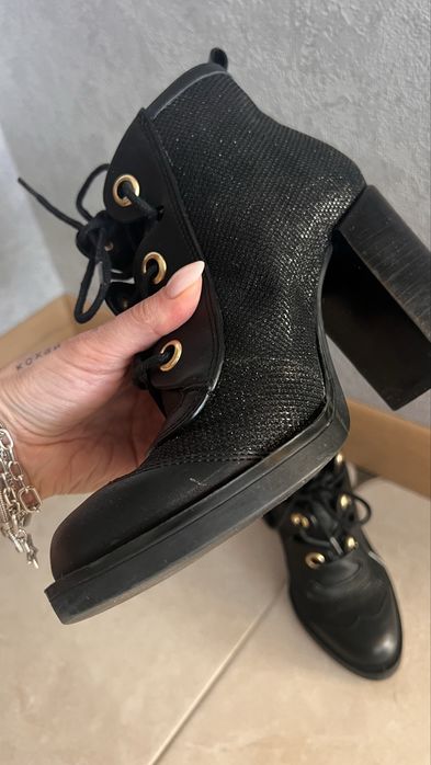 Ботинки женские 36 размер