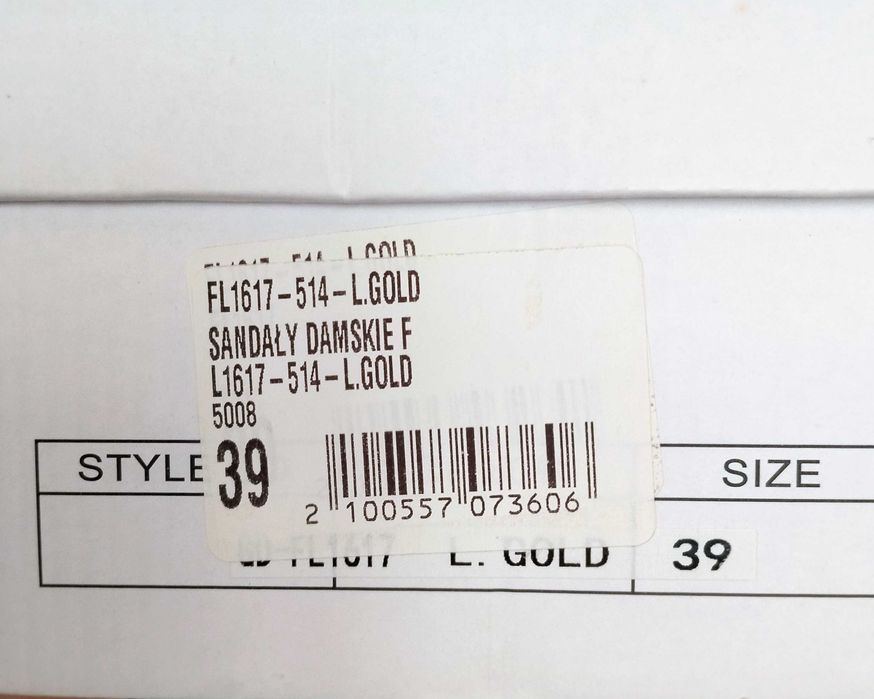 Sandały na koturnie Goodin r.39 Nowe.