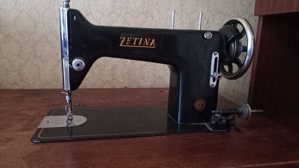Швейная машинка ZETINA