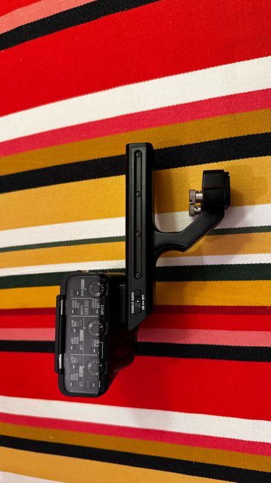 Uchwyt XLR-H1 SONY do kamery FX3 FX30 FX