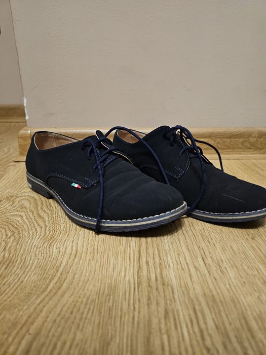 Buty komunijne r.33